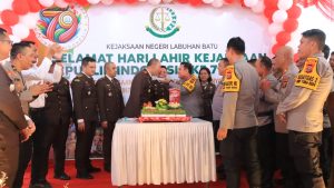 Didampingi PJU, Kapolres Labuhanbatu Hadiri Syukuran Hari Lahir Kejaksaan RI Ke-79 di Labuhanbatu