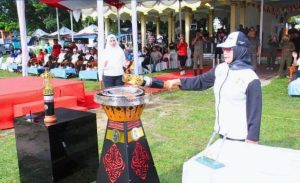 Plt Bupati Sambut Kirab Api PON Aceh-Sumut XXI 2024 di Labuhanbatu