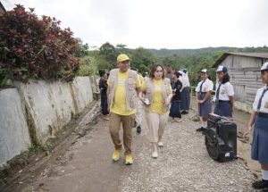 Bupati Pakpak Bharat Kunjungi SMP Negeri Satu Atap Tinada