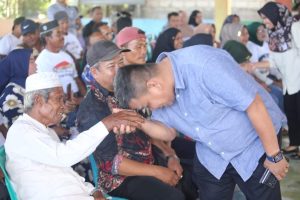 Gunakan Bahasa Bilah Pane, Cawabup Ellya Rosa Sampaikan Orasi Politik Ke Ke Ratusan Tim HERO di Panai Hilir