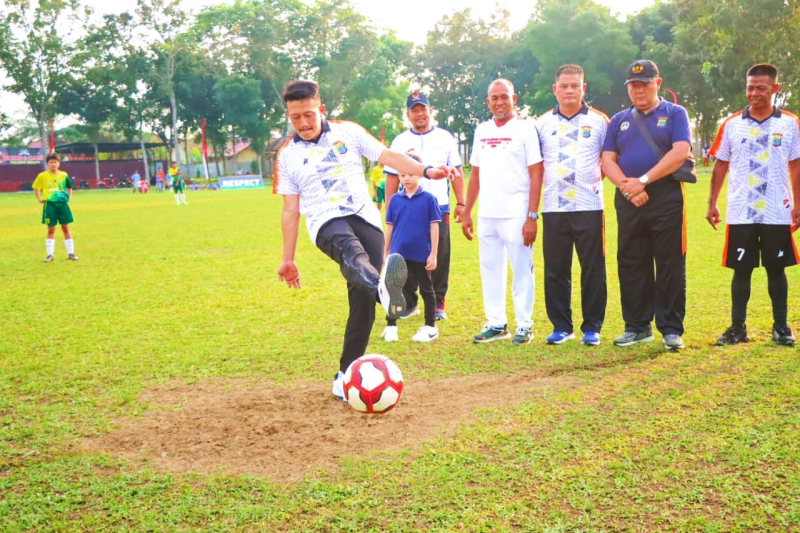 Rebut Piala Kapolres Binjai, Turnamen Sepak Bola U14 Resmi Dibuka