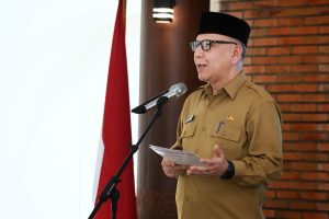 Kukuhkan Lima Anggota Badan Pengelola Toba Kaldera, Pj Sekdaprov Effendy Pohan Ingatkan Target Pertama Green Card