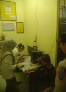 Peduli Kesehatan Tahanan, Sat Tahti dan Sidokkes Polres Pakpak Bharat Lakukan Pemeriksaan Kesehatan