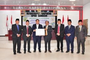 DPRD Samosir Gelar Sidang Paripurna Pengumuman Penetapan Bupati dan Wakil Bupati Terpilih 2025-2030