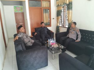 Sambut Ramadhan, Kapolsek Firdaus AKP Andi Sujendral Kunjungi Ponpes Darul Mukhlisin