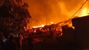 Panglong Kayu 88 Terbesar Di Tebing Tinggi Ludes Dilahap Si Jago Merah