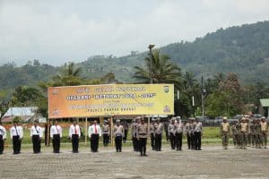 Sekda Pakpak Bharat Hadiri Apel Gelar Pasukan Operasi Ketupat Toba 2025