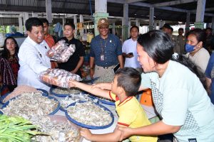 Pemkab Samosir Monitoring ke Pasar Tradisional Ambarita