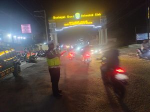 Antisipasi Kemacetan, Polres Labuhanbatu Siagakan Tim Urai di Jalinsum Aek Kanopan