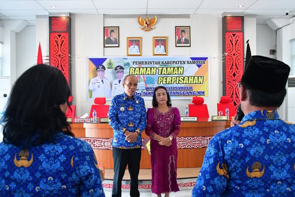 Wabup Martua Sitanggang Masuki Purna Tugas