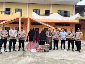 Polres Sergai Salurkan Bantuan Sosial di Jumat Berkah untuk Pondok Pesantren