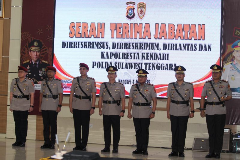 Kapolda Sultra Lantik Pejabat Baru, Dorong Inovasi dan Perkuat Pelayanan Publik