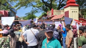 HMI Sumut Geruduk Polda: Stop Kriminalisasi Masyarakat Adat, Evaluasi Polres Simalungun!