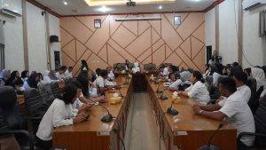 Tenaga Kesehatan dan Guru Honorer Desak Skema Paruh Waktu ke DPRD Langkat