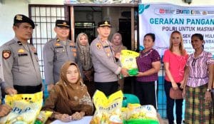 Polsek Bilah Hulu Salurkan Beras Murah Bantu Warga