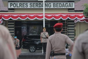 Polres Sergai Gelar Upacara Hari Juang Polri Meski Diguyur Hujan