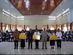 Bupati Franc Bernhard Tutup Orientasi 295 PPPK Pakpak Bharat