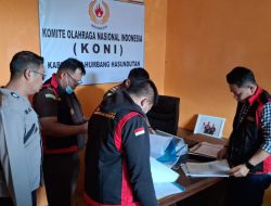 Kejari Humbang Hasundutan Geledah Disparpora dan Kantor KONI, Telusuri Dugaan Korupsi Dana Olahraga