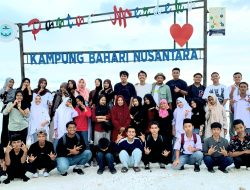 SMKS IT Aisyiyah Sumut Dorong Kreativitas Lewat Project Class di Pantai Merdeka