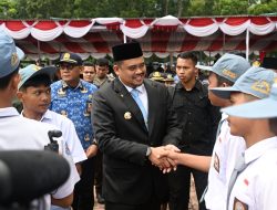 Gubernur Bobby Nasution Serahkan Tali Asih pada Keluarga Pahlawan Revolusi