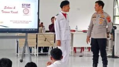 Polsek Panai Hilir Edukasi Siswa SMA soal Anti-Bullying