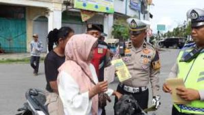 Polres Labuhanbatu Gelar Edukasi Lalu Lintas di Ops Zebra Toba 2025