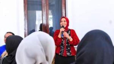 Bupati Maya Jemput 77 Mahasiswa Labuhanbatu yang Dievakuasi dari Aceh