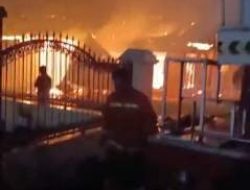 Korsleting Listrik Diduga Picu Kebakaran Rumah di Labuhanbatu