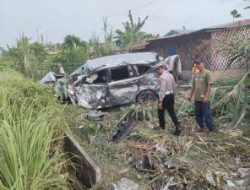 KA Sribillah Utama Tabrak Minibus di Perlintasan Sergai, Satu Orang Luka