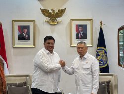 Temui Menteri Perhubungan, Bupati Samosir Usulkan Rute Penyeberangan Danau Samosir ke Tongging
