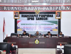 Bupati Samosir Menyampaikan Nota Pengantar Empat Ranperda dalam Rapat Paripurna DPRD