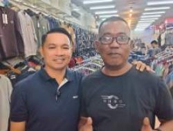 Wabup Pelalawan Berbagi Voucher Lebaran untuk Wartawan