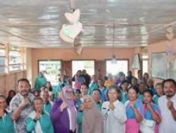 Tim Pembina Posyandu Dairi Tinjau Layanan di Bongkaras, Salurkan Bantuan Sarana