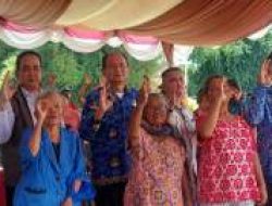 Pemkab Samosir Salurkan Bantuan Pangan ke 18.438 Warga