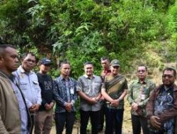 Bupati Humbahas Jemput Solusi Air Bersih ke Paranginan