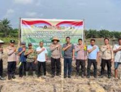 Polsek Kerumutan Turun ke Lahan, Kawal Swasembada Pangan 2026