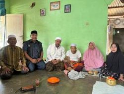 Trinovi Khairani Sitorus Serahkan Bantuan untuk Persulukan Babussalam Pasca Kebakaran