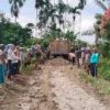 Jatagena Dairi Bergerak, Warga Pegagan Hilir Gotong Royong Benahi Jalan