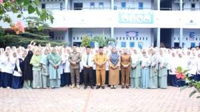 Wabup Labuhanbatu Tanamkan Semangat Meraih Cita-Cita di SMPIT Arrozaq