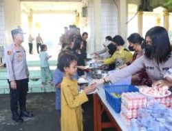 Warung Polri Presisi Bagikan 400 Porsi Makanan Gratis di Labuhanbatu