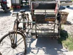 Lansia Pengayuh Becak Tewas Usai Tersenggol Truk di Jalinsum Sergai