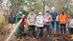 Kapolda dan Pangdam Riau Turun ke Kerumutan, Pimpin Langsung Pemadaman Karhutla