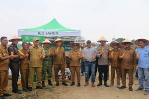 Dorong Pertanian Modern dan Berkelanjutan, Pemkab Tapanuli Utara Tanam Jagung Bersama di Kawasan Pertanian Terpadu Sijaba