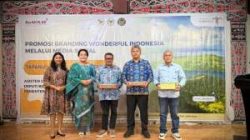 Promosi Wisata Taput Diperkuat Lewat Media Sosial, UMKM Dapat Suntikan Peralatan Rp500 Juta