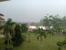 Kabut Asap Selimuti Pelalawan, Disdik Siapkan Opsi Pangkas Jam Belajar